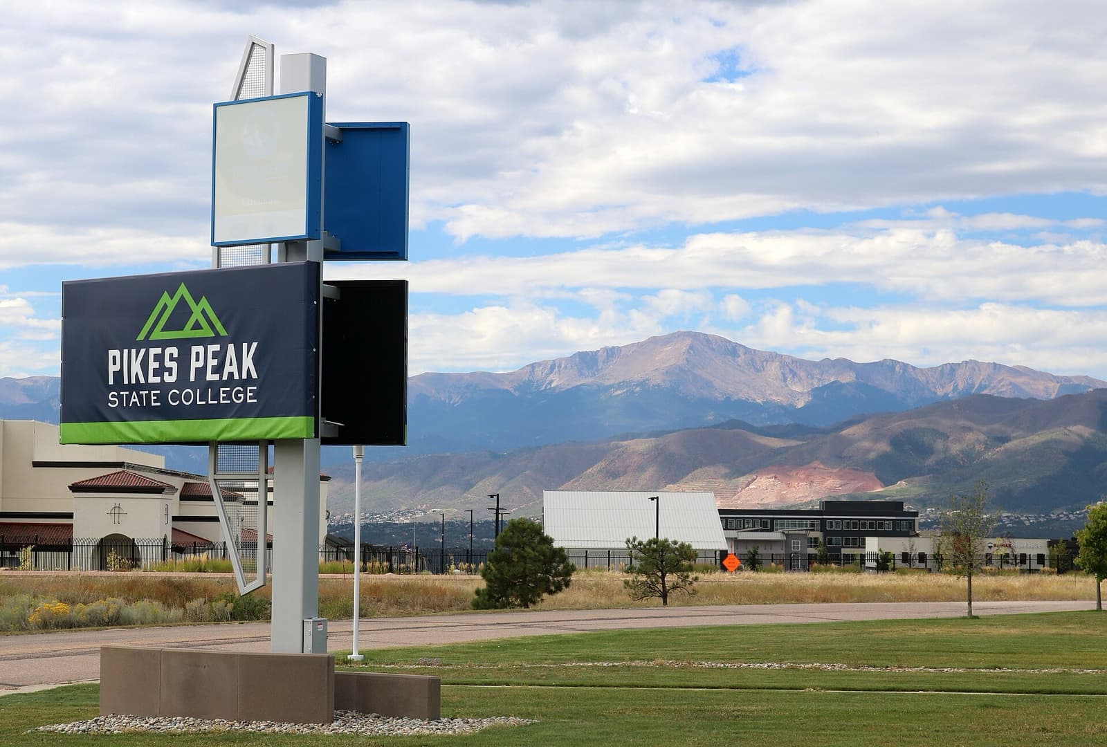 Pikes Peak State College