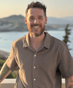 Jonny Mills, StudyStash | Customer Success Manager