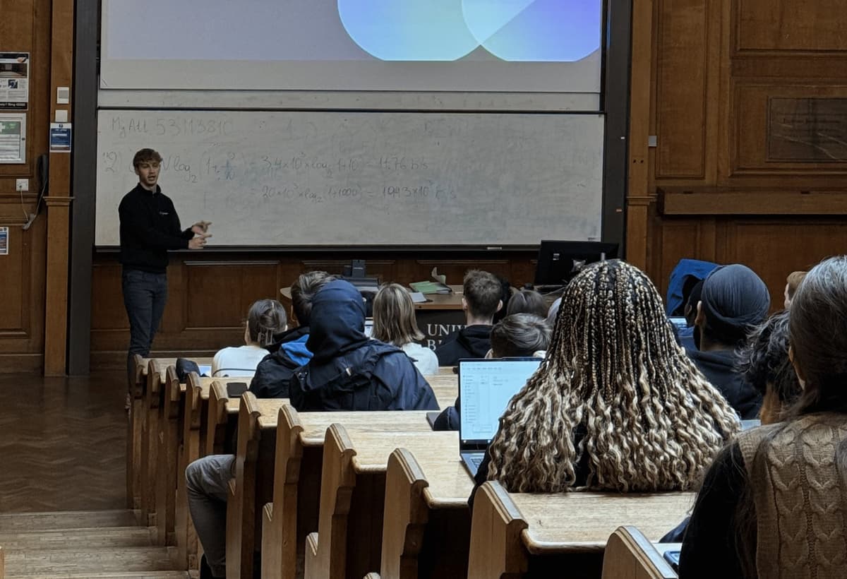 StudyStash co-founder presenting a lecture to students at the University of Birmingham